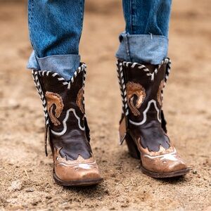9.5 Rodeo Quincy Bronx Bronc Cowgirl Boots